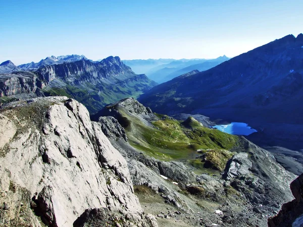 Klippor Och Stenar Toppen Clariden Och Den Alpina Dal Urner — Stockfoto