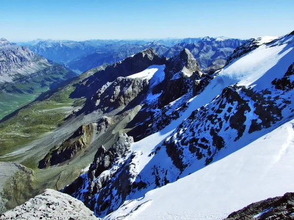 Alpengletscher Unter Dem Gipfel Geklärt Kanton Uri Schweiz — Stockfoto