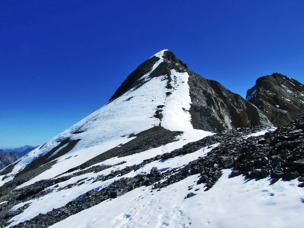 Gipfelklärung Den Glarner Alpen Der Grenze Zwischen Den Schweizer Kantonen — Stockfoto