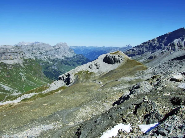 Felsen Und Steine Unter Dem Gipfel Des Clariden Und Alpental — Stockfoto