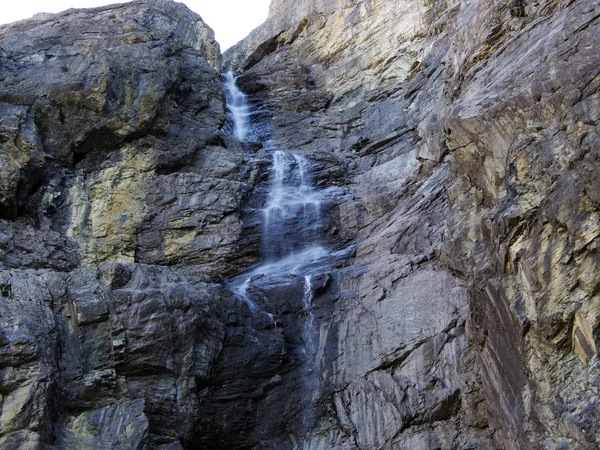Wodospady Kaskady Alpejskiej Dolinie Berneńskich Boden Kanton Szwajcaria — Zdjęcie stockowe
