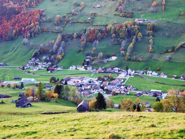 Alt Johann Στην Περιοχή Toggenburg Και Στο Ποτάμι Πέμ Κοιλάδα — Φωτογραφία Αρχείου