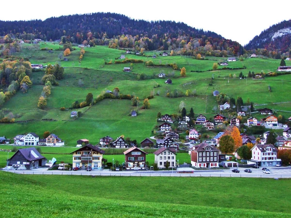Alt St. Johann Toggenburg bölge ve düşündüklerini Nehri Vadisi - Canton St. Gallen, İsviçre