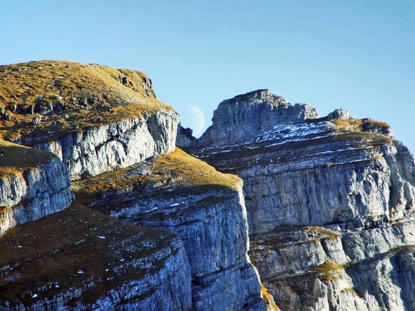Скалистая Вершина Шибенстолл Хребте Черфирстен Кантон Санкт Галлен Швейцария — стоковое фото