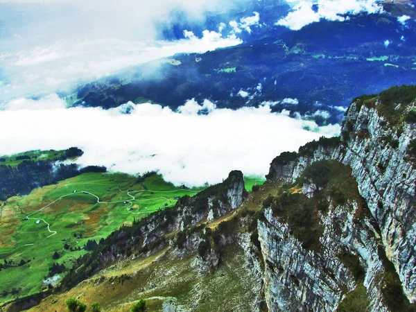 Alçak Bulutlar Sis Vadilerde Rhein Simmitobel Canton Gallen Sviçre — Stok fotoğraf