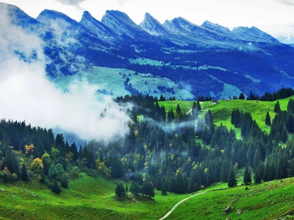 Panorama Direção Aos Picos Alpinos Cadeia Montanhosa Churfirsten Cantões Gallen — Fotografia de Stock