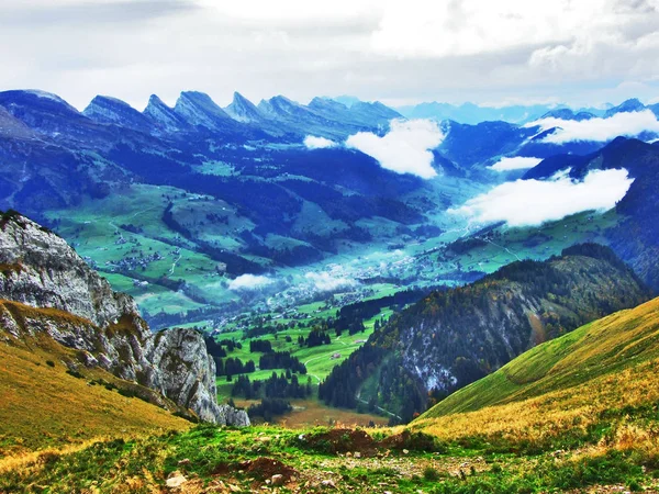 Panorama Alpine Peaks Churfirsten Mountain Chain Cantons Gallen Switzerland — Stock Photo, Image