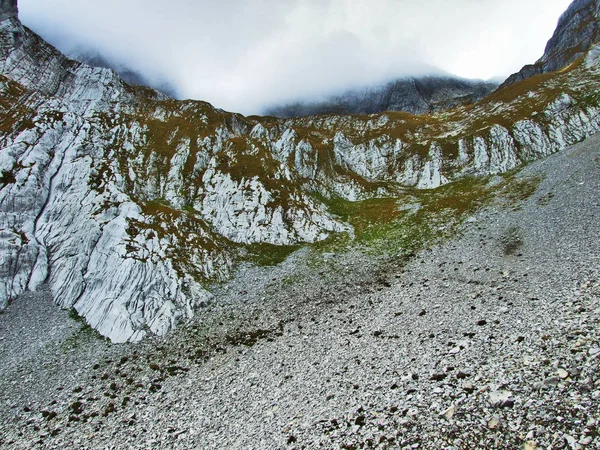 Taş Kayalardan Dağ Massif Alpstein Canton Gallen Sviçre — Stok fotoğraf