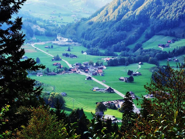 Pueblo Starkenbach Región Toggenburg Valle Del Río Thur Cantón Gallen —  Fotos de Stock