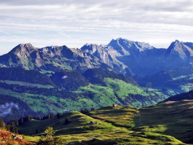 Alp dağ silsilesi Alpstein -: Appenzell Innerrhoden Canton, İsviçre doruklarına bak