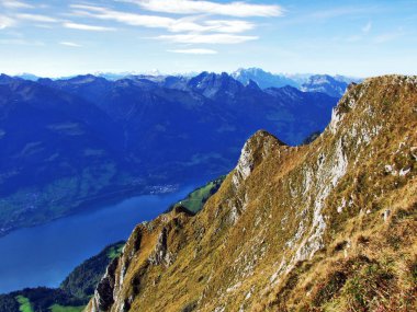 Churfirsten dağ silsilesi - Canton St. Gallen, İsviçre Selun üstten panoramik görünüm