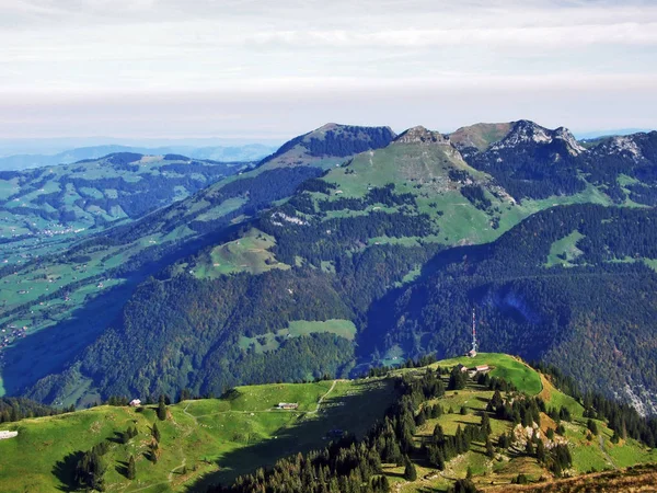 Panoramiczny Widok Góry Selun Churfirsten Pasmo Górskie Kantonu Gallen Szwajcaria — Zdjęcie stockowe