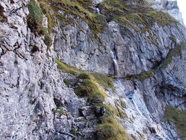 Watervallen Cascades Aan Oostelijke Zijrivier Van Het Meer Klontalersee Kanton — Stockfoto