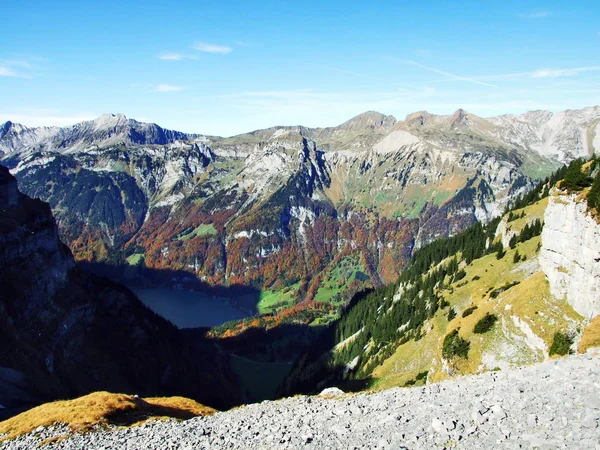 Yüksek Dejenstock Veya Dejenstogg Dağ Zinciri Kuzeyinde Lake Klontalersee Canton — Stok fotoğraf