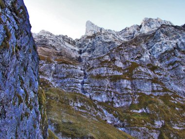 Zirve Glarnisch Glarus alp dağ silsilesi - Canton Glarus, İsviçre