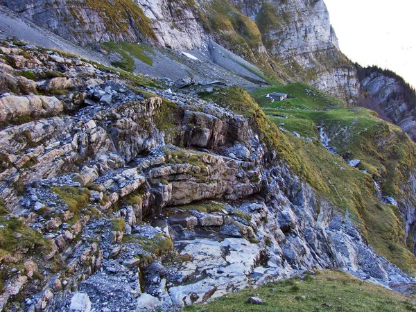 Las Rocas Piedras Las Montañas Glarnisch Vorder Glarnisch Sobre Lago —  Fotos de Stock