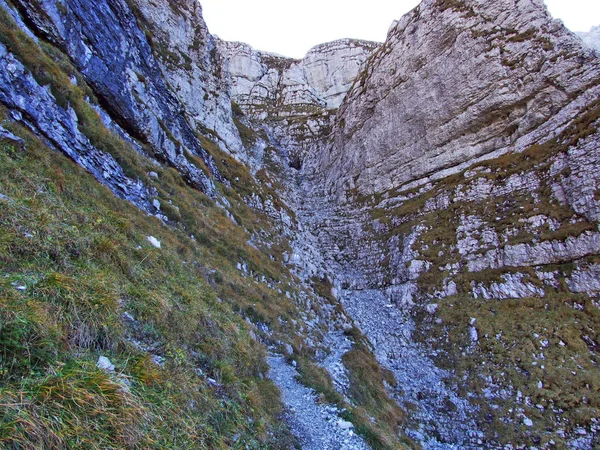 Rochas Pedras Das Montanhas Glarnisch Vorder Glarnisch Acima Lago Klontalersee — Fotografia de Stock