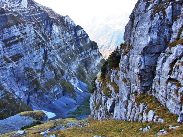 Rochas Pedras Das Montanhas Glarnisch Vorder Glarnisch Acima Lago Klontalersee — Fotografia de Stock