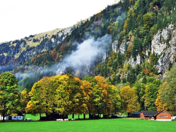 Βραχώδη Κορυφή Sulzberg Στην Οροσειρά Glarus Άλπεις Και Πάνω Από — Φωτογραφία Αρχείου