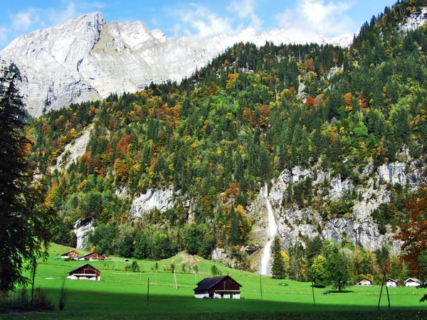 Sulzberg Pico Rochoso Cordilheira Dos Alpes Glarus Acima Lago Klontalersee — Fotografia de Stock