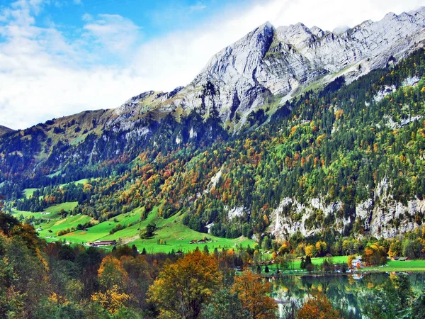 Rotsachtige Piek Ochsenchopf Glarner Alpen Gebergte Boven Lake Klontalersee Kanton — Stockfoto