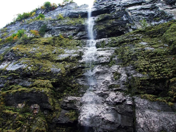 Darlibachfall Водоспад Долині Klontal Поруч Озером Klontalersee Гларус Швейцарія — стокове фото