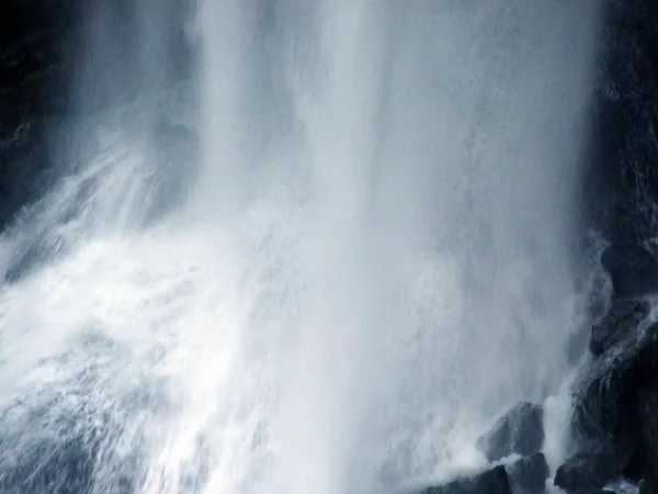 Водопад Бершнерфолл Зезтальной Долине Реки Бершнербах Кантон Санкт Галлен Швейцария — стоковое фото