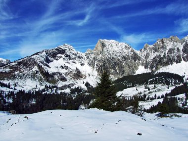 Alvier ilk kar grup dağ silsilesi - Canton St. Gallen, İsviçre