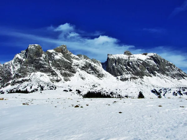 Der Erste Schnee Gebirge Der Aleviergruppe Kanton Gallen Schweiz — Stockfoto