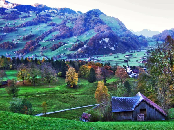 Late Autumn Atmosphere Pastures Farms Valley Seez River Malun Mountain — Stock Photo, Image