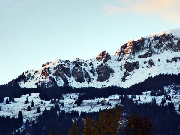 Invierno Nieve Los Picos Alpinos Cordillera Los Alpes Glarus Cantón —  Fotos de Stock