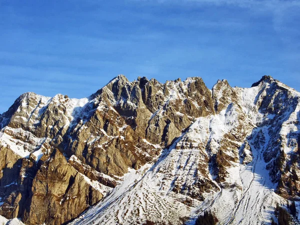 Krásné Alpské Santis Vrchol Pohoří Alpstein Pod Sněhem Cover Kanton — Stock fotografie