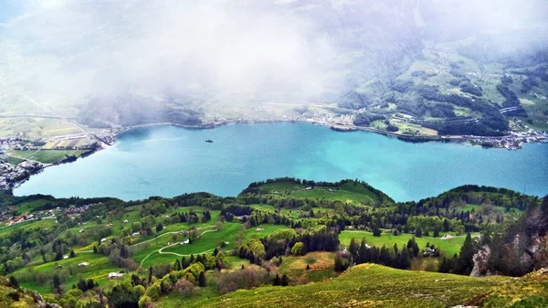 Lake Walensee Seeztal Vadisi Churfirsten Glarus Alp Dağ Aralıkları Arasında — Stok fotoğraf