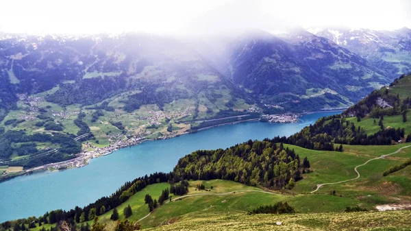 Lago Walensee Vale Seeztal Entre Cordilheiras Churfirsten Glarus Alps Cantão — Fotografia de Stock