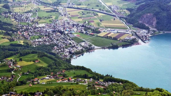 Valle Seeztal Ciudad Walenstadt Orilla Del Lago Walensee Cantón Gallen —  Fotos de Stock