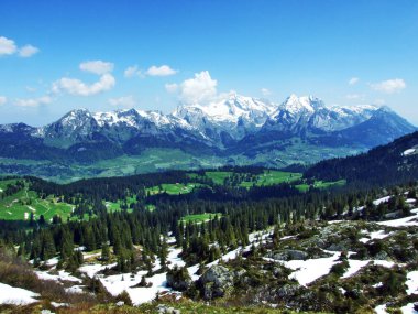 Churfirsten - Canton St. Gallen, İsviçre dağ silsilesi Alpstein dağ zincirinden görüntüleyin