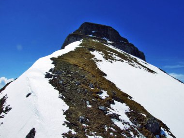 Dağ tepe Zuestoll Churfirsten Sıradağları arasında Toggenburg bölge ve göl Walensee - Canton St. Gallen, İsviçre