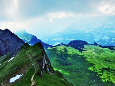 Alp Yaylası Malun ile mevsimlik mera - Canton St. Gallen, İsviçre
