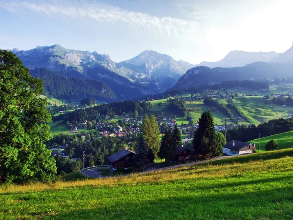 Unterwasser Település Folyó Thur Valley Gallen Kanton Svájc — Stock Fotó