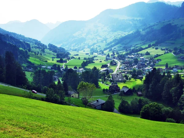Údolí Řeky Thur Oblasti Toggenburg Kantonu Gallen Švýcarsko — Stock fotografie