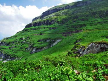 Dağ tepe Gamserrugg Churfirsten Sıradağları arasında Toggenburg bölge ve göl Walensee - Canton St. Gallen, İsviçre