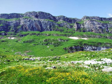 Dağ tepe Chserrugg Churfirsten Sıradağları arasında Toggenburg bölge ve göl Walensee - Canton St. Gallen, İsviçre