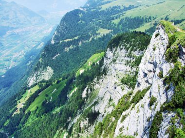 Gonzen tepe Appenzell Alp dağ silsilesi - St. Gallen kantonu, İsviçre üzerinden görüntülemek