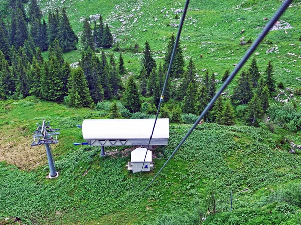 Gondelbahn Espel Stfeli Chserrugg Unterwasser Cantón Gallen Suiza — Foto de Stock