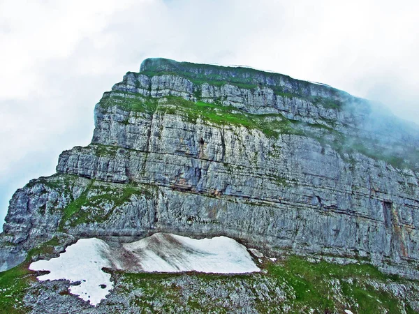 Alpine Peak Schibenstoll Churfirsten Mountain Range Toggenburg Region Lake Walensee — Stock Photo, Image