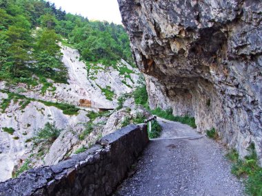 Taşlar ve kayalar Alpstein dağ silsilesi - St. Gallen Kanton ve Appenzell Innerrhoden, İsviçre