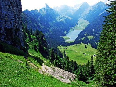 Alp Gölü Samtisersee dağ aralığı Alpstein ve Appenzellerland bölge - Appenzell Innerrhoden Canton, İsviçre