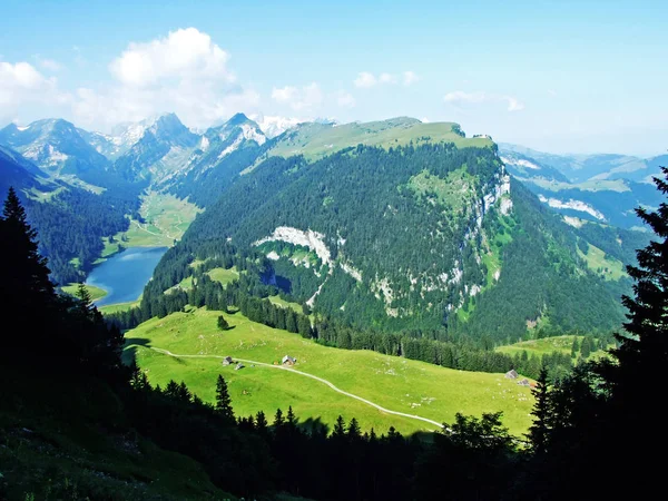 Alpine Lake Samtisersee Bergketen Alpstein Het Appenzellerland Regio Kanton Appenzell — Stockfoto