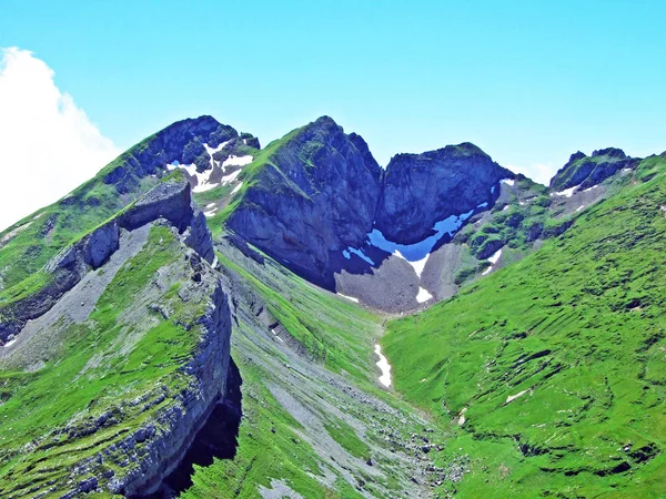Dağ Tepe Glannachopf Alviergruppe Dağ Silsilesi Canton Gallen Sviçre — Stok fotoğraf