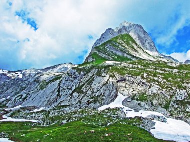 Dağ tepe Altman dağ silsilesi Alpstein - St. Gallen Kanton ve Appenzell Innerrhoden, İsviçre